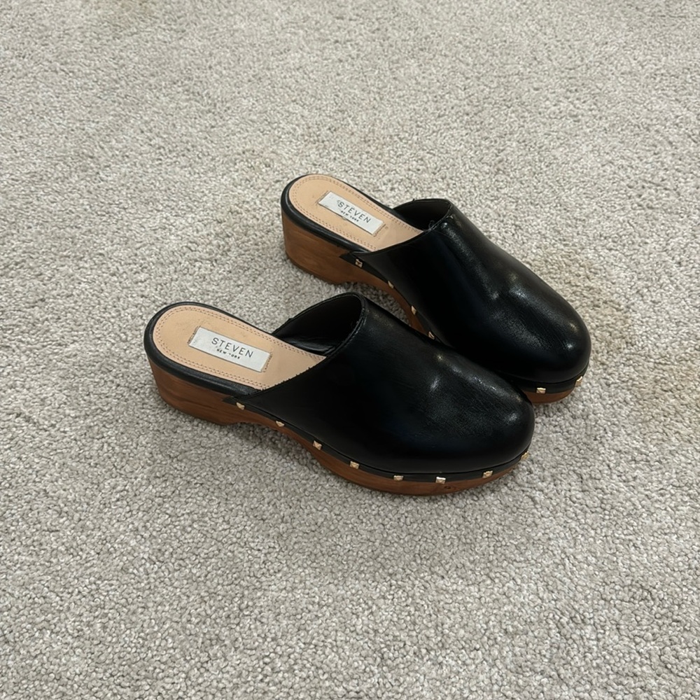 Clog shoes